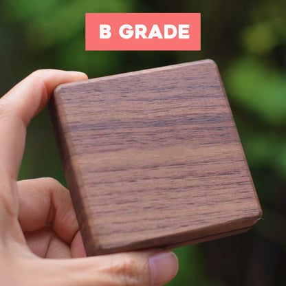 [B GRADE] Travel Watercolor Palette with Original Art Engraving